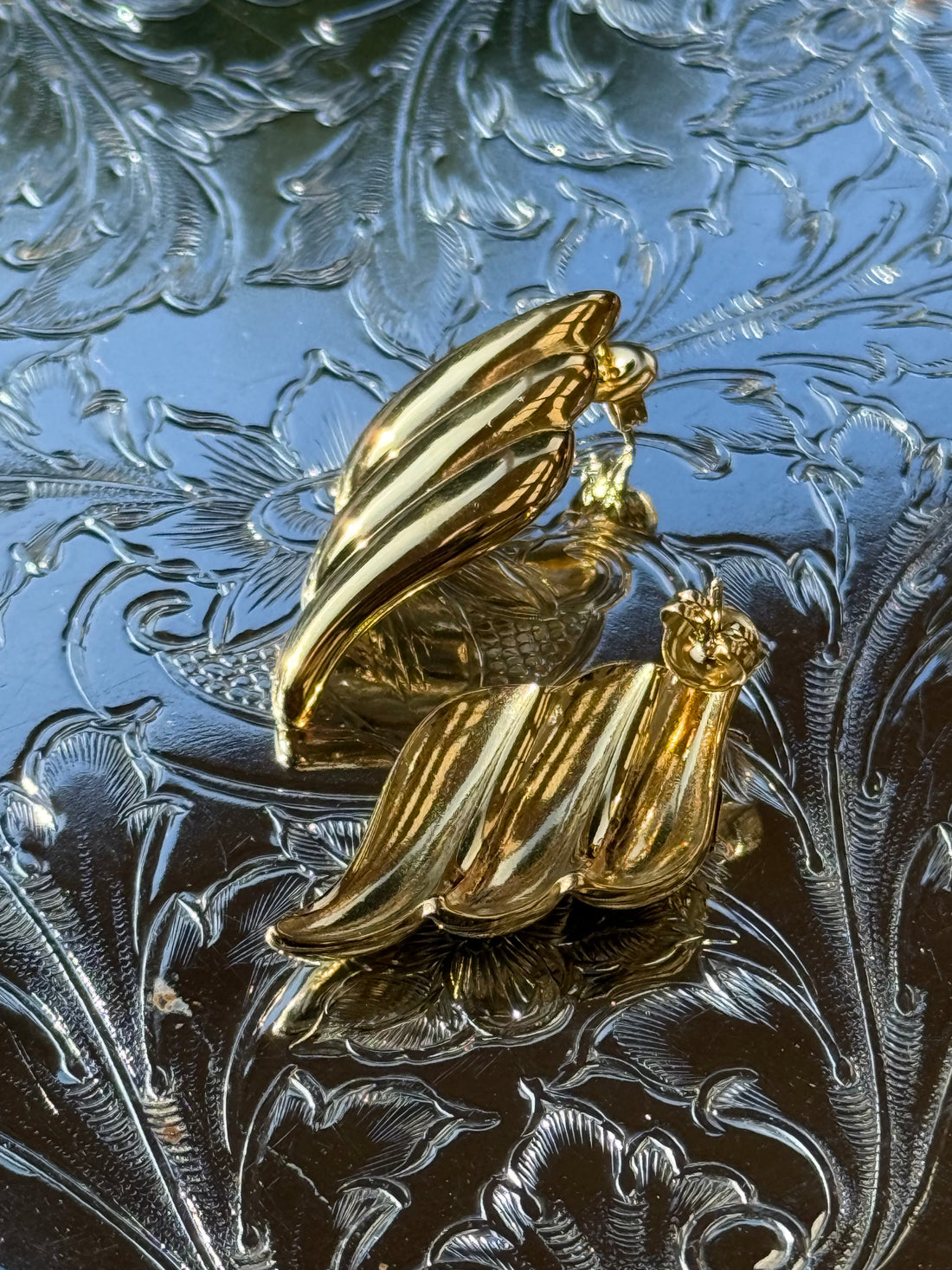 Noir Winged Earrings - Gold