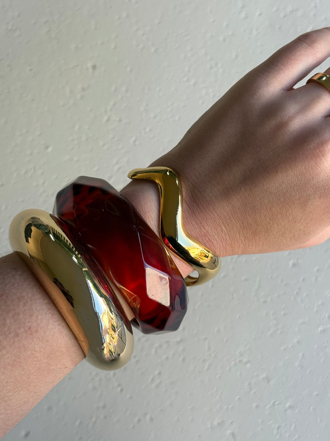 Caviar Bubble Bangle - Gold