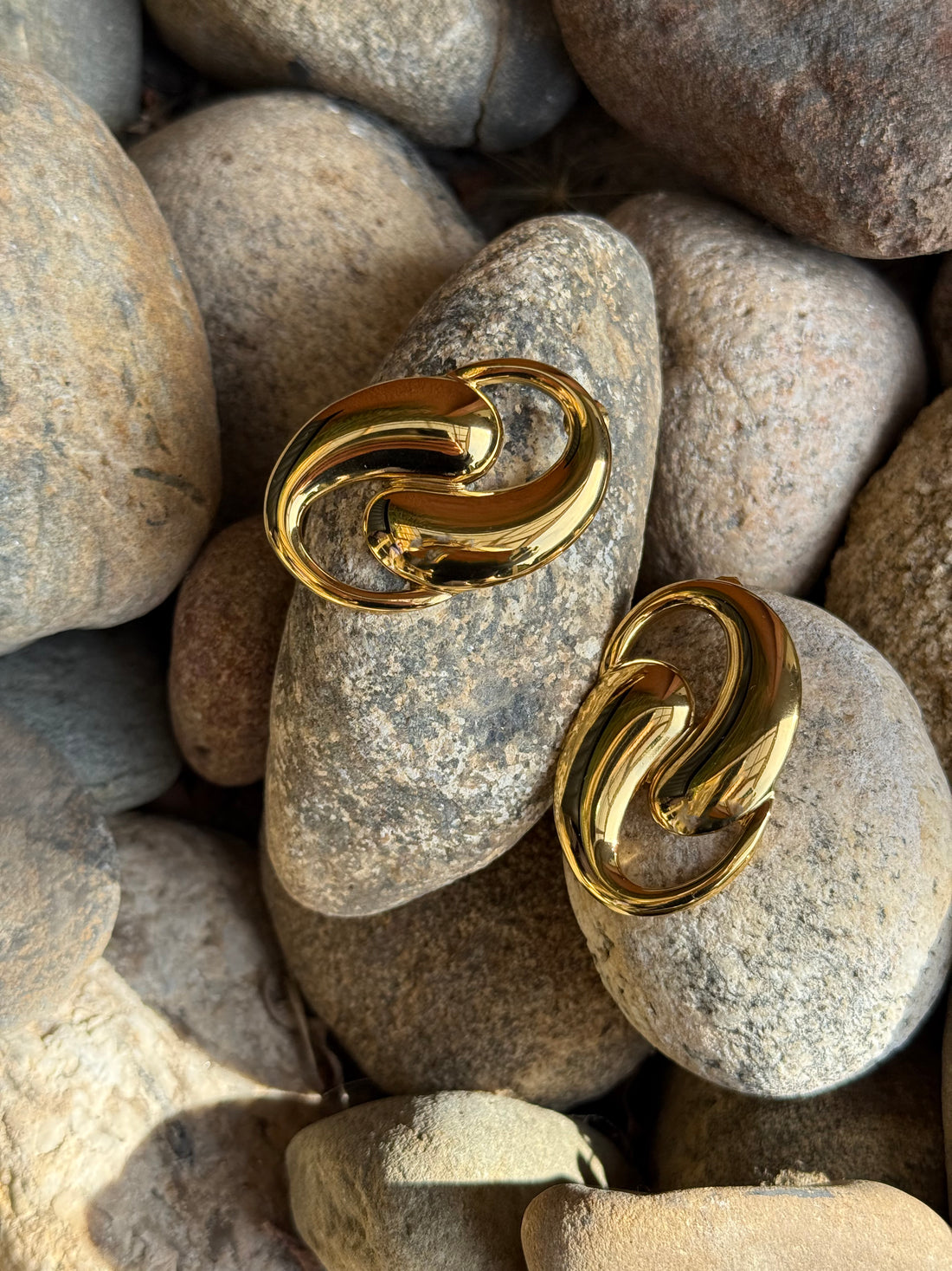 Capri Swirl Earrings - Gold